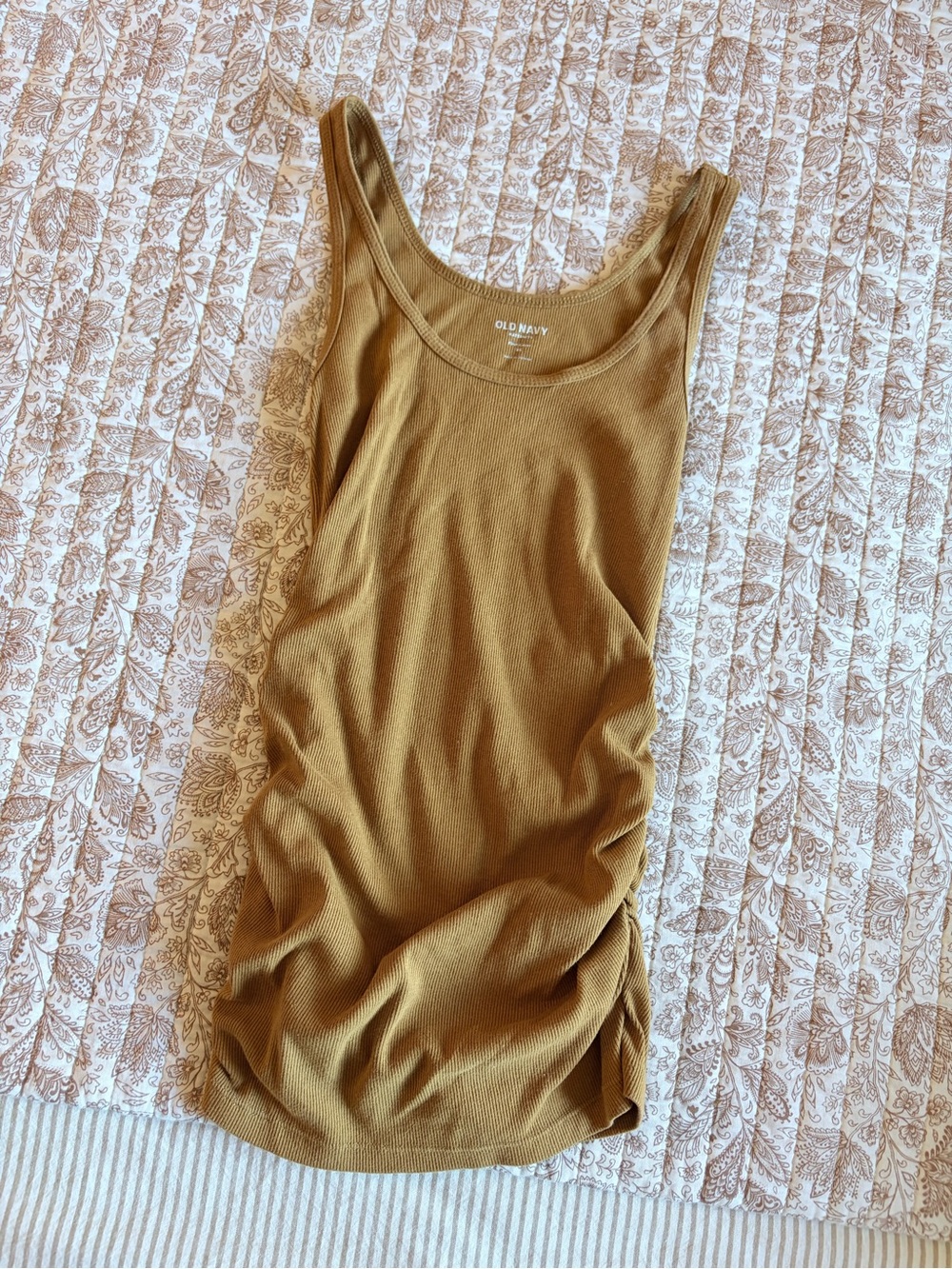 Old Navy Women's Maternity Tank Top in Mustard - XS